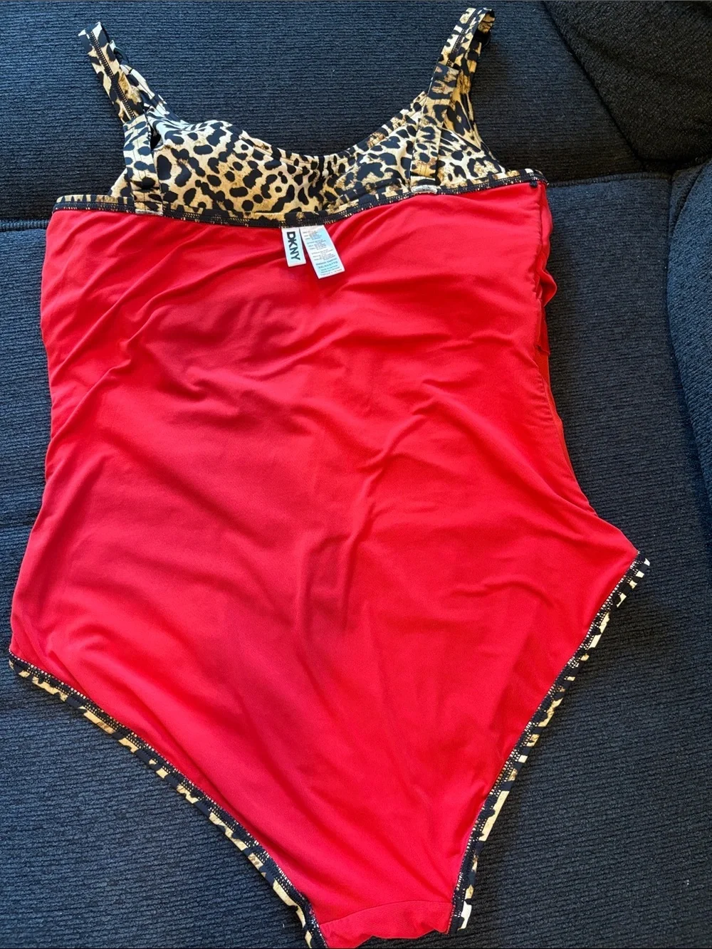 Dkny Leopard Print One-Piece Swimsuit — Brown and Black-Size XXL - Picture 10 of 13